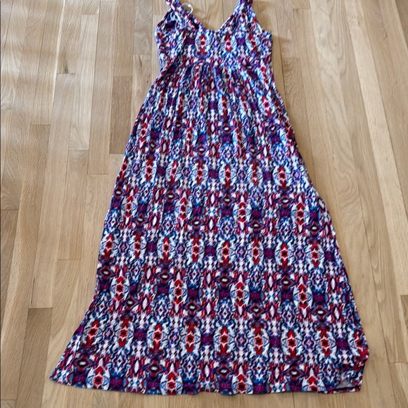 Colorful Patterned Maxi Dress - Picture 5 of 6